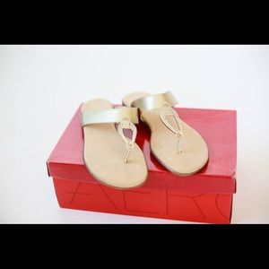 Aerosoles NIB Sandals Flip Flops
